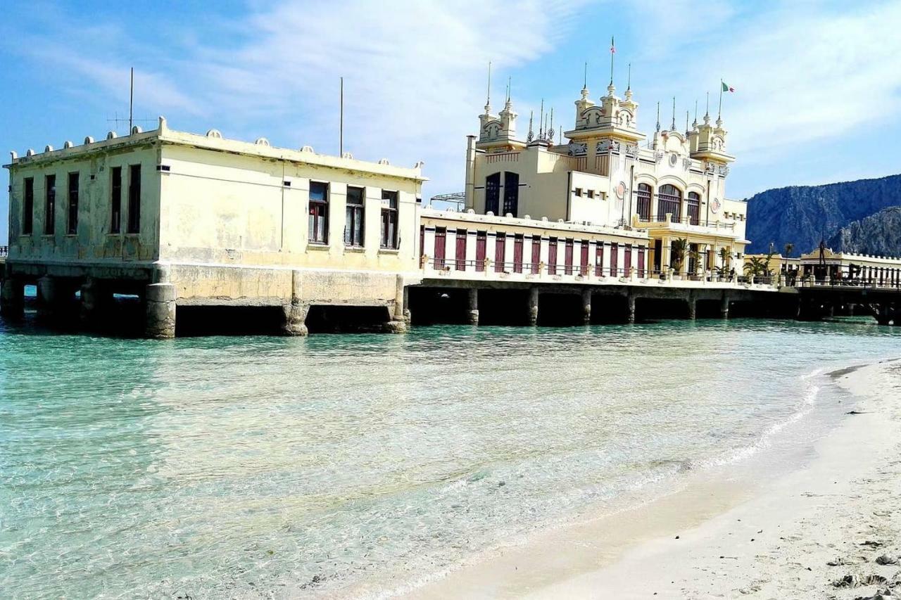 Casa Vacanze Nadi Palermo Exterior photo